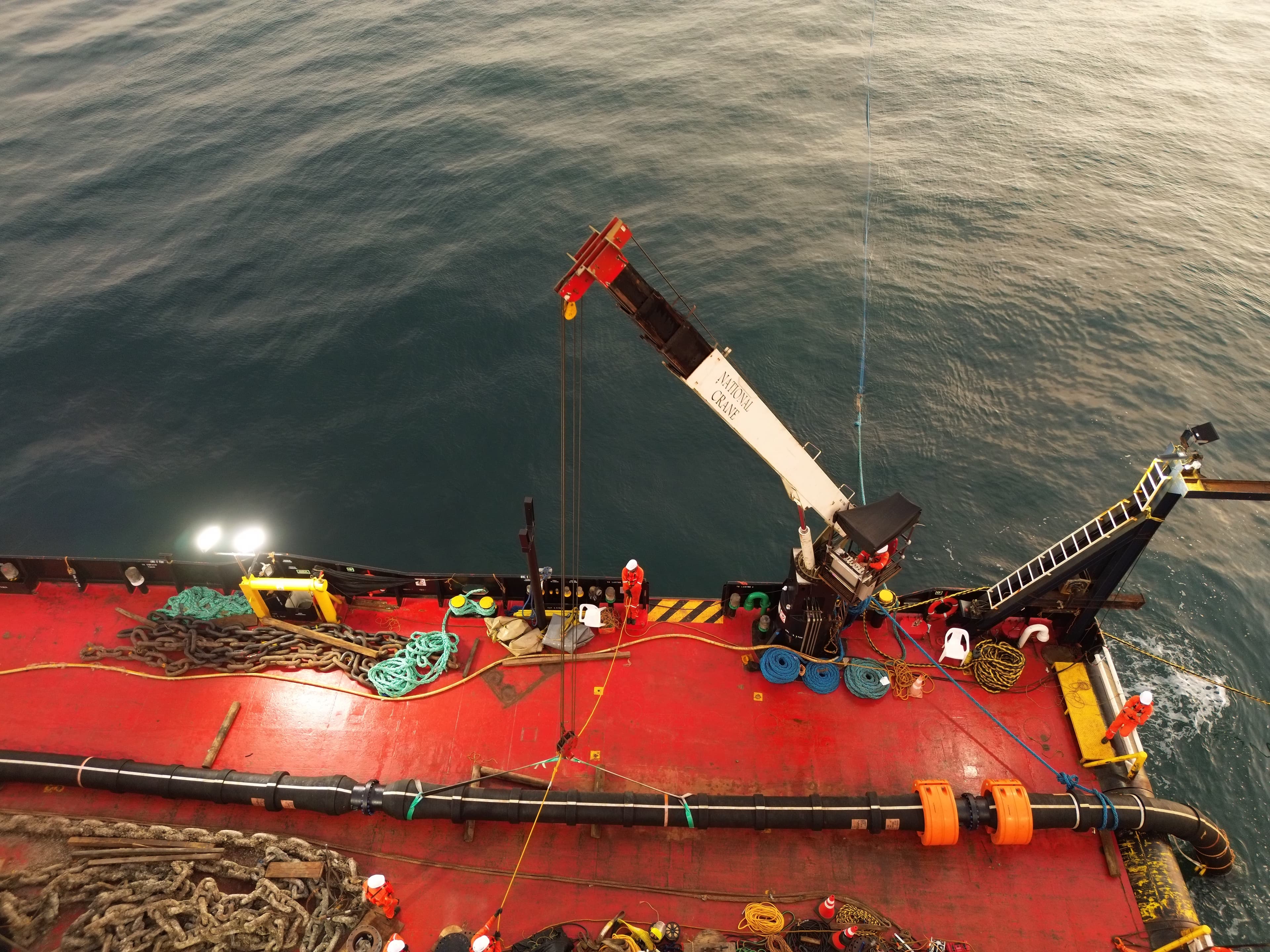 Embarcaciones & Equipos